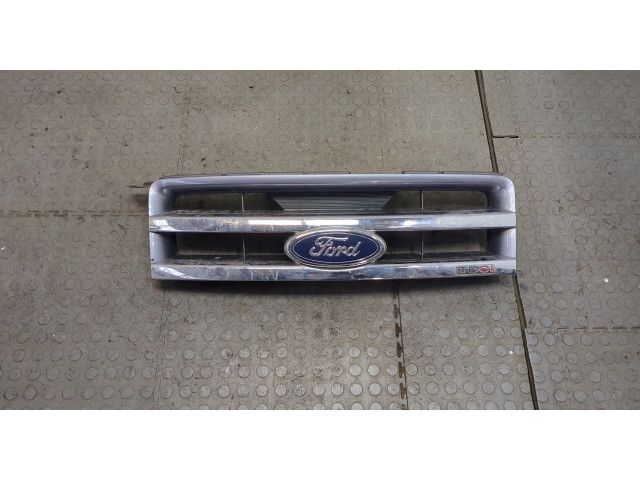 Решетка радиатора  Ford Ranger 2006-2012          