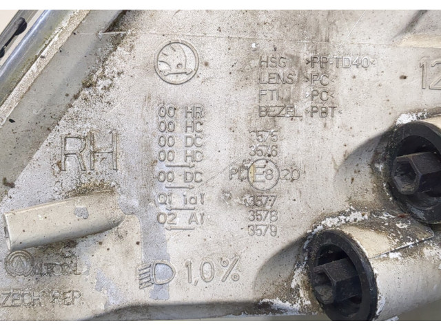 Фара передняя  Skoda Octavia (A5) 2004-2008 правая 