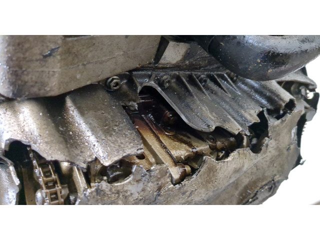Генератор  Volkswagen Touran 2003-2006       06F903023FX    