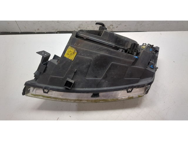 Фара передняя  Ford Mondeo 3 2000-2007 правая 