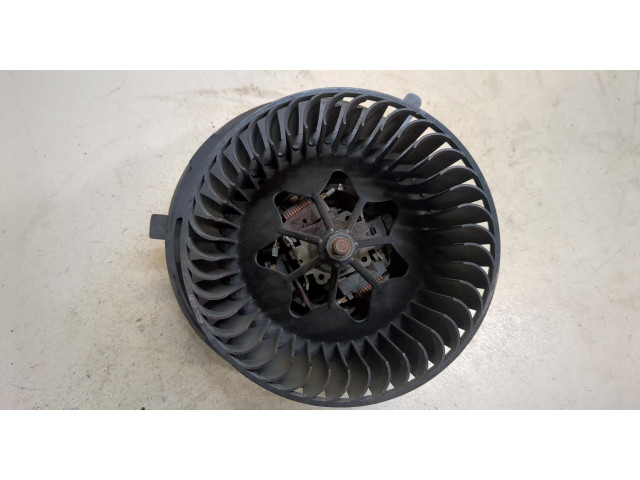 Моторчик печки  Volkswagen Golf 5 2003-2009 1K1819015    1K1819015   