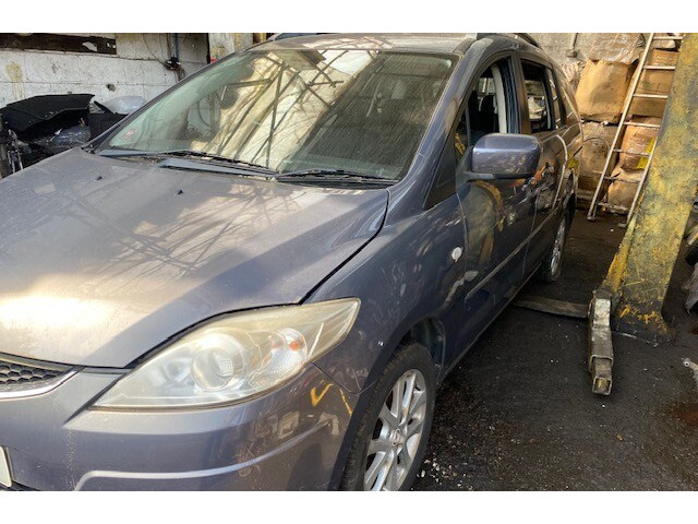 Бачок омывателя  Mazda 5 (CR) 2005-2010      1.8
