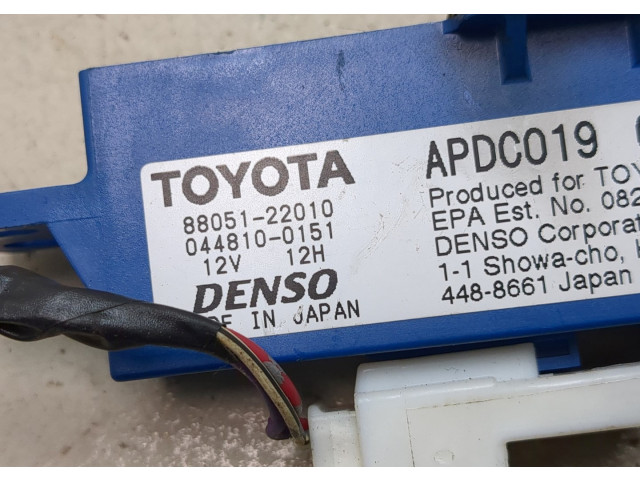 Блок комфорта  Toyota Camry V40 2006-2011      8805122010, 0448100151  