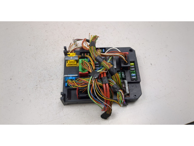 Блок BSI  Citroen C4 2010-2015      9665547480   