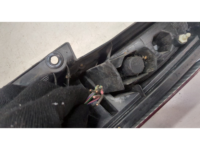 Задний фонарь        Nissan X-Trail (T30) 2001-2006 