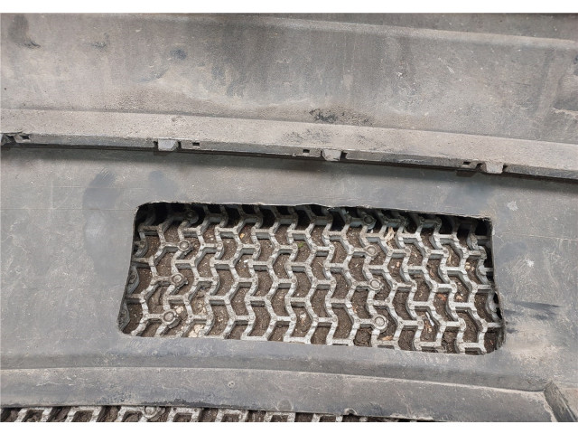 Бампер  Volkswagen Polo 2001-2005 задний    6Q6807417