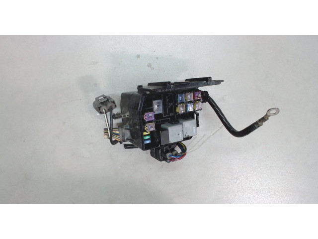 Блок реле  Mazda 2 2003-2008          1.4