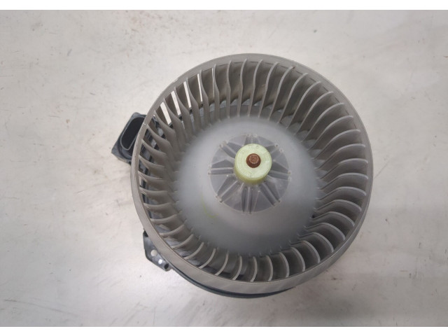 Моторчик печки  Suzuki Swift 2003-2011 av2727000301     av2727000301   