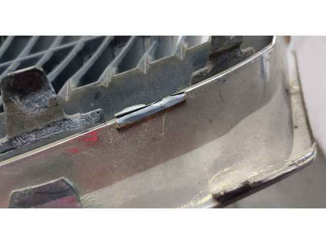 Решетка радиатора  Lexus IS 2005-2013          5311153120