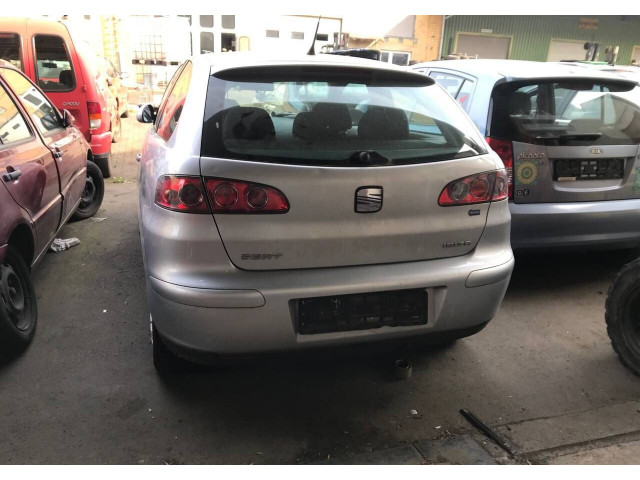 Зеркало боковое  Seat Ibiza 3 2001-2006  левое             