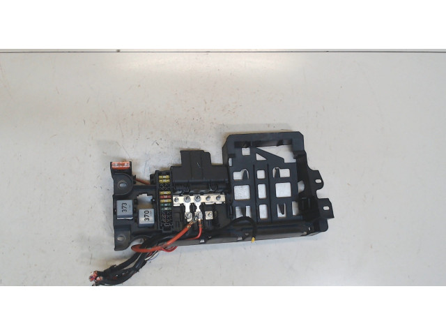 Блок предохранителей  Audi A8 (D3) 2005-2007      4E0971845     