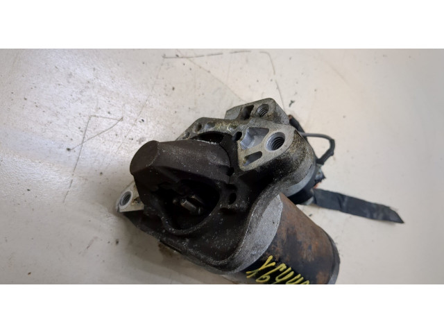 Стартер  Renault Scenic 2003-2009 1.6     