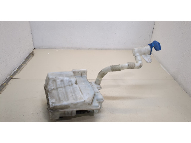 Бачок омывателя  Skoda Octavia (A5) 2008-2013 1K0955453S, 3B7955681   