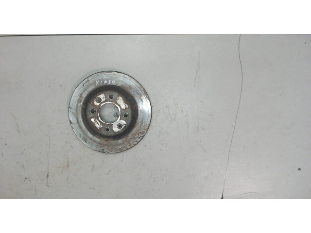 Диск тормозной  Renault Clio 1998-2008 1.5  передний    8201464598      