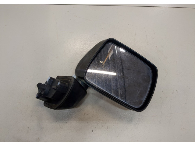 Зеркало боковое  Mitsubishi Endeavor  правое           MR641970