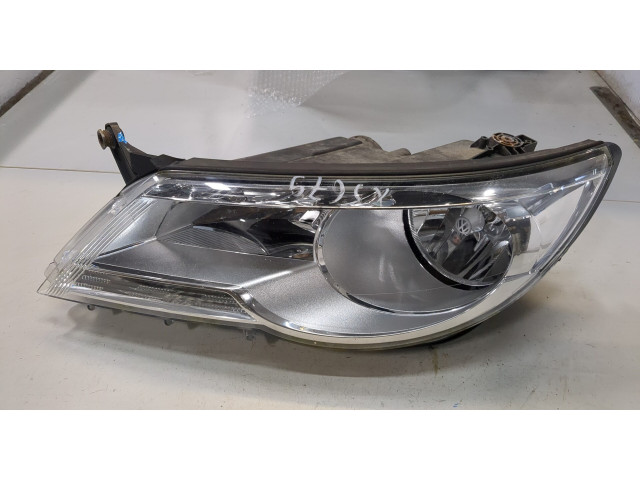 Фара передняя  Volkswagen Tiguan 2007-2011 левая 