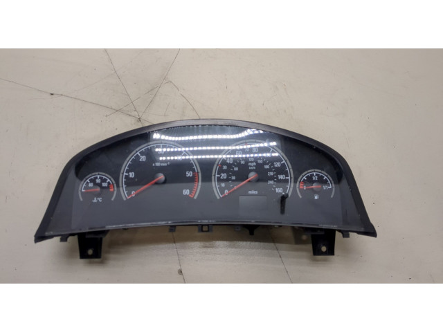 Панель приборов  Opel Vectra C 2002-2008            