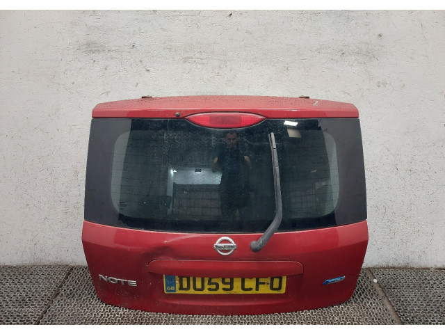 Крышка (дверь) багажника  Nissan Note E11 2006-2013