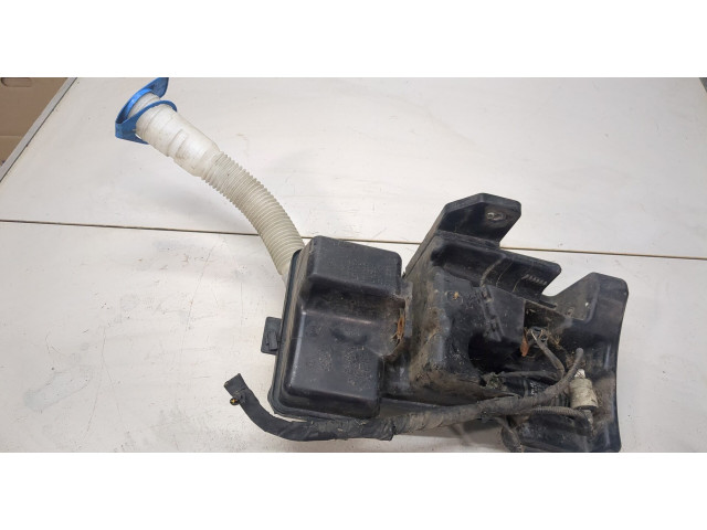 Бачок омывателя  Volkswagen Tiguan 2007-2011    