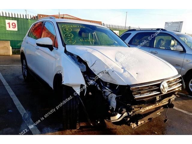 Стойка амортизатора  Volkswagen Tiguan 2016-2020     1.5  бензин