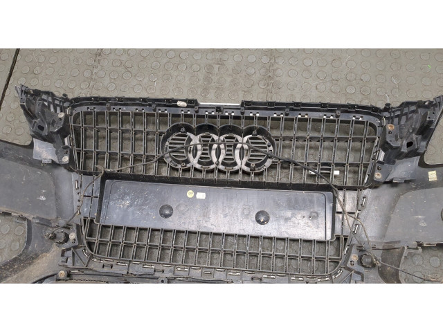 Бампер  Audi A4 (B8) Allroad 2009-2011 передний   8K0807061C, 8K0807733, 8K0807107A, 8K0807108A