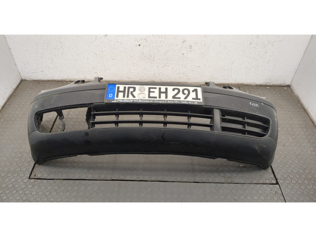 Бампер  Volkswagen Polo 2001-2005 передний   