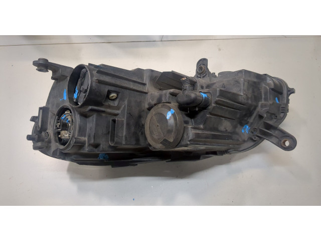 Фара передняя  Volkswagen Passat 7 2010-2015 Европа правая 