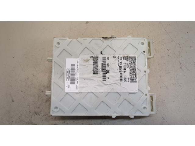 Блок предохранителей  Ford Focus 3 2011-2015         