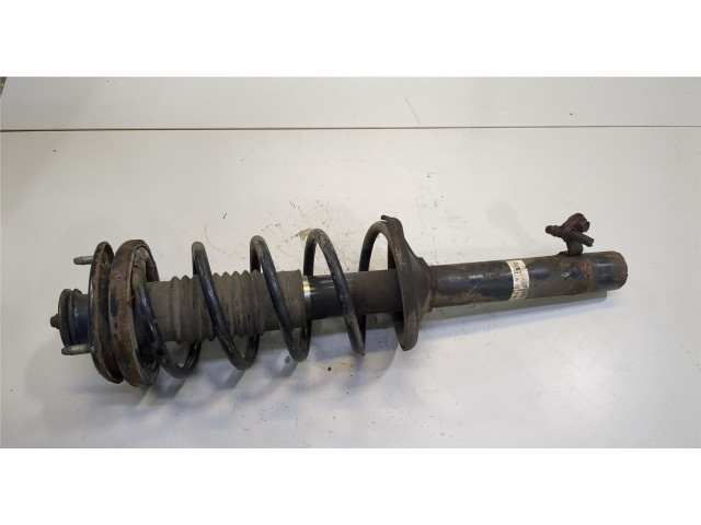 Стойка амортизатора  Honda HRV 1998-2006 51606S2HG02, 51401S4N961    1.6  бензин