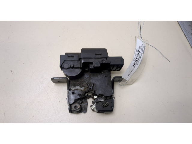 Замок багажника  Nissan Qashqai 2006-2013       