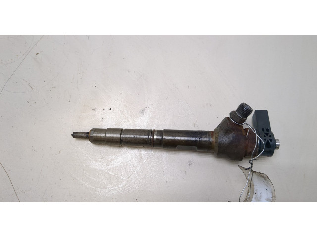 Форсунка топливная  Volkswagen Tiguan 2011-2016    03L130277J, 0445110369     