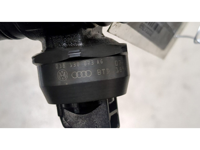 Форсунка топливная  Volkswagen Touran 2006-2010    038130073AG     
