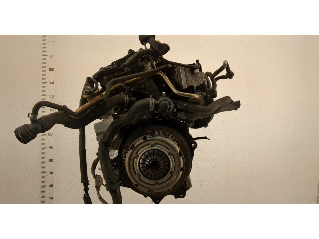 Форсунка топливная  Seat Ibiza 3 2001-2008    03E906031, 03E133320A     