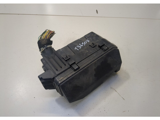 Блок предохранителей  Honda Accord 8 2008-2013      3256TL0G02, 38257TL0G01   8  2.2