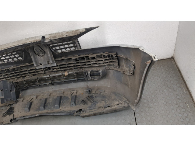 Бампер  Renault Megane 2 2002-2009 передний   