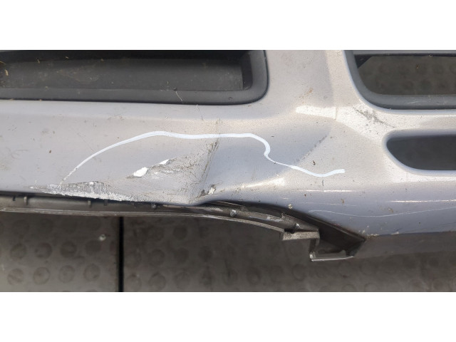 Решетка радиатора  Ford Focus 3 2011-2015          2048467, BM518200BF