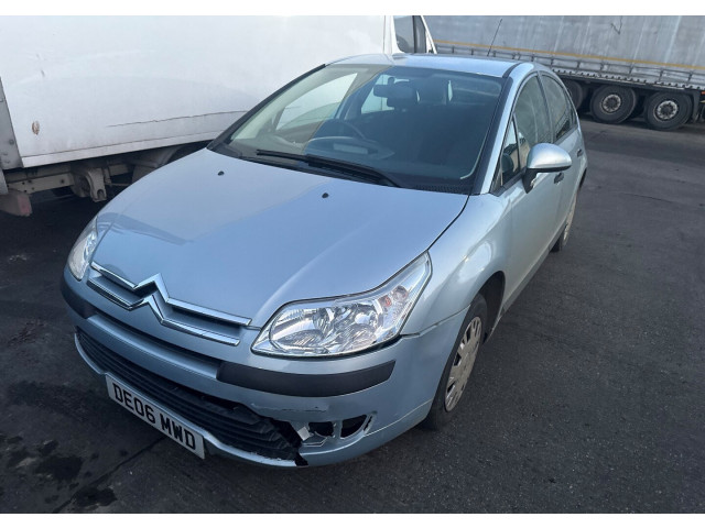 Задний фонарь        Citroen C4 2004-2010 