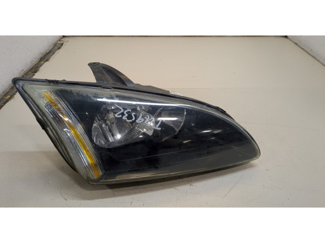 Фара передняя  Ford Focus 2 2005-2008 правая 