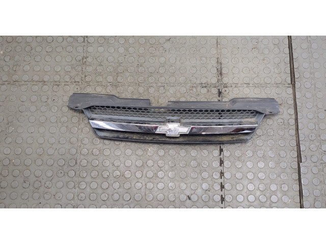 Решетка радиатора  Chevrolet Kalos          