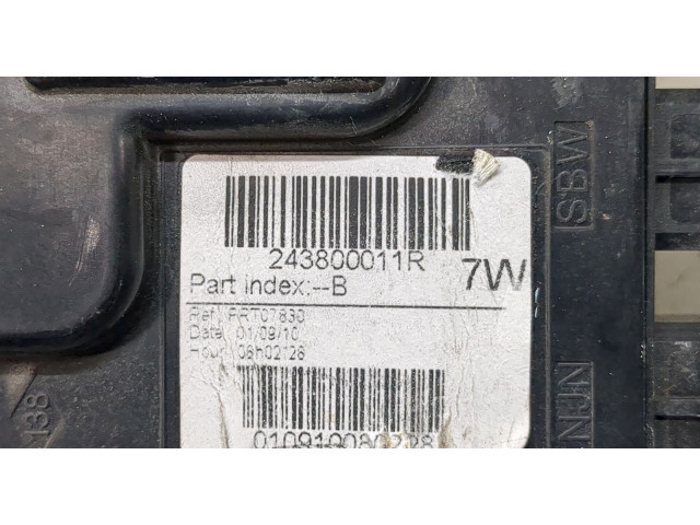 Блок предохранителей  Renault Scenic 2009-2012      243800011r   
