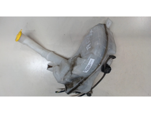 Бачок омывателя  Mazda 3 (BK) 2003-2009    