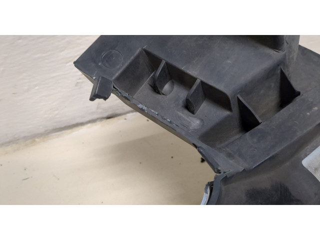 Решетка радиатора  Jeep Grand Cherokee 2010-2013          