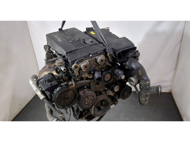 Клапанная крышка двигателя ДВС  Mercedes C W204 2007-2013 1.8  A2710101030   