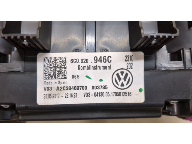 Панель приборов  Volkswagen Polo 2014-            