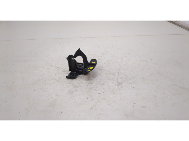 Замок капота  Mercedes ML W164 2005-2011     