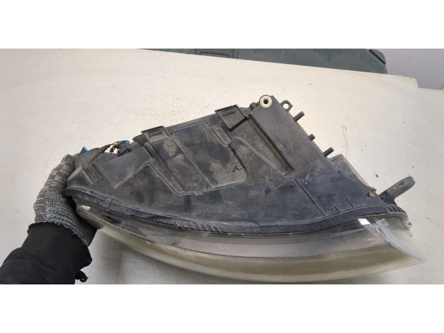 Фара передняя  Audi A6 (C6) 2005-2011 правая 