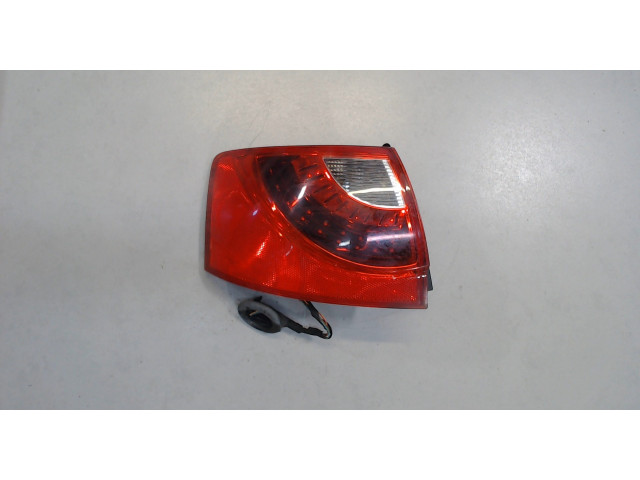 Задний фонарь     3R9945095B   Seat Exeo 