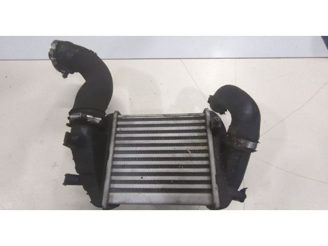 Интеркулер  Audi A4 (B6) 2000-2004 2.5      
