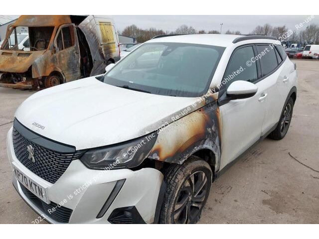 Фара передняя  Peugeot 2008 2019-2023 левая 