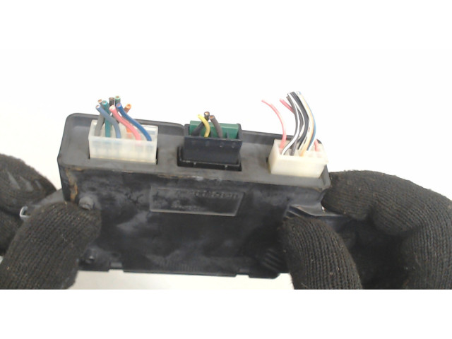 Блок комфорта  Cadillac STS 2004-2011      25721760   
